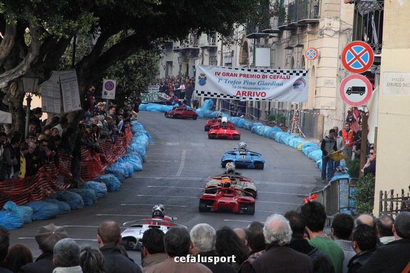 111120 sport2 215_tn.jpg